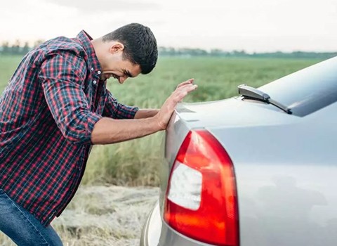 ¿Qué hacer si tu auto se niega a dar arranque?
